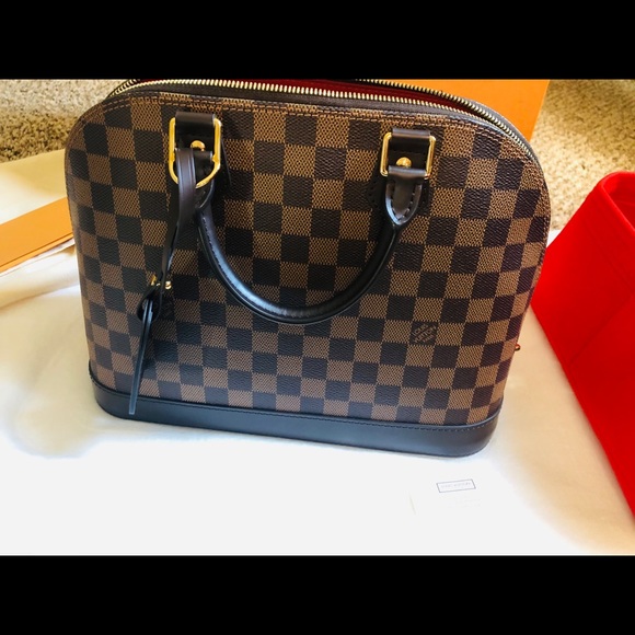 ❤️❤️SOLD❤️❤️Louis Vuitton Alma PM with Organizer - Picture 5 of 16